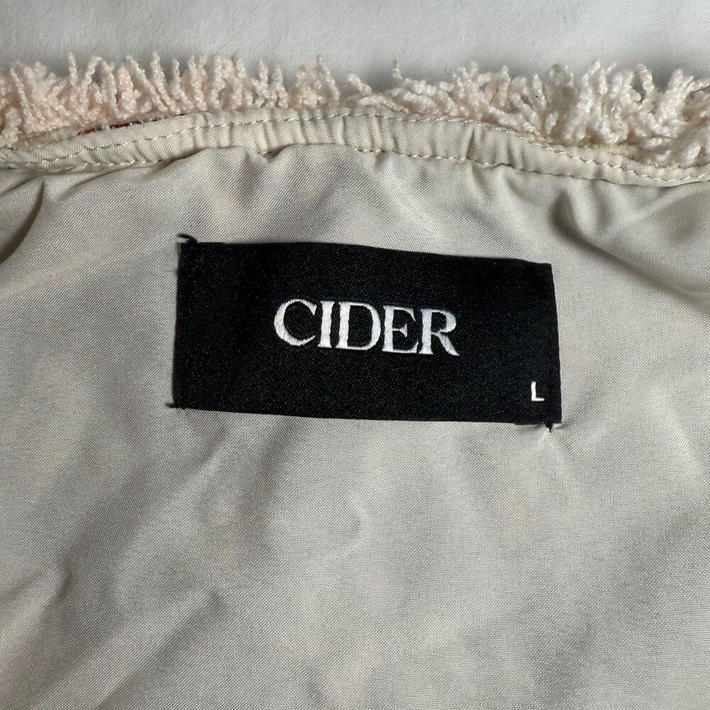 Cider Women's Bohemian Floral Embroidered Vest Cropped Tie Front Boho Size Large - Picture 3 of 8